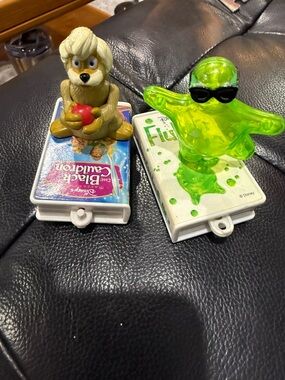 Disney  VHS Train Car McDonalds Happy Meal Vintage 1998  Set Of 2